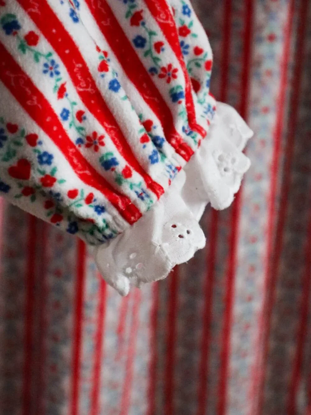 Lanz Girls' Flannel Nightgown Tyrolean Heart & Floral Print Sz XL 14/16 Scandi